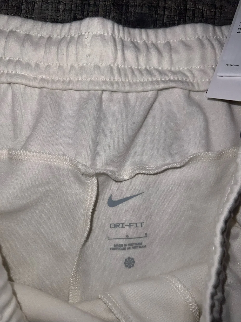 Nike Men's cream Jogger Sweatpants
